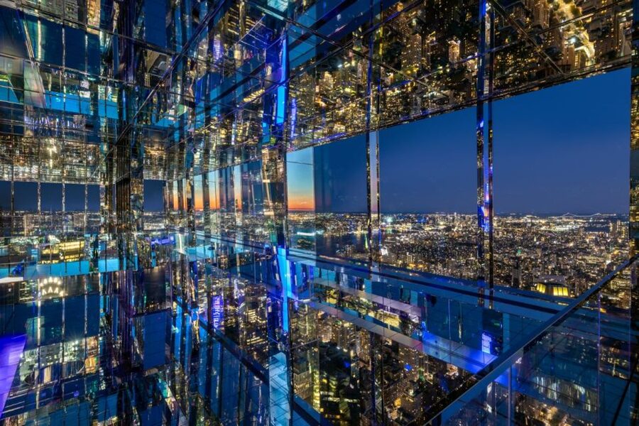NYC: SUMMIT One Vanderbilt Tickets - LEVITATION and the glass skyboxes