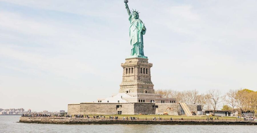 NYC: Wall Street Tour with 9/11 Memorial and Statue Ferry - Why this tour works for a first day downtown