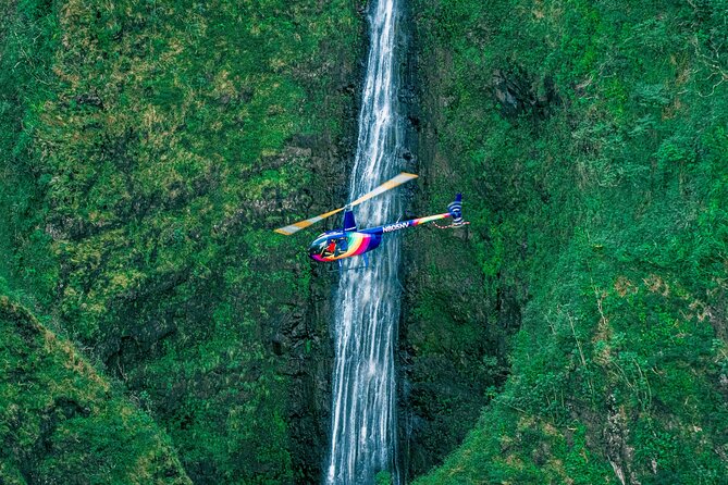 Oahu: 45 Minute Sights Unseen Helicopter Tour - Doors Off or On - Diamond Head and Honolulu Harbor from above