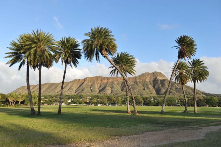 Oahu: Diamond Head Hike with Roundtrip Transportation - The ride from Waikiki to the crater