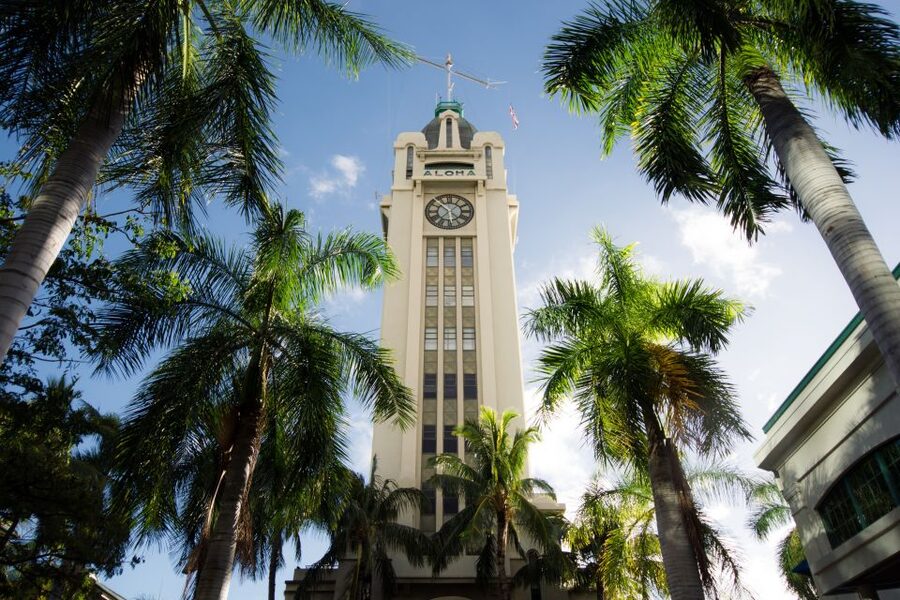 Oahu: Ka Moana Luau Dinner and Show at Aloha Tower - The stage show moves across Polynesia