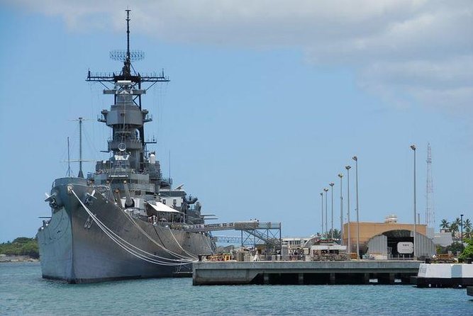 Oahu: Pearl Harbor Complete Experience Passport - Starting early at the Pearl Harbor Visitor Center