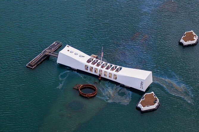 Oahu: Pearl Harbor USS Arizona Memorial Small Group Tour - Two museums and outdoor displays in a short visit
