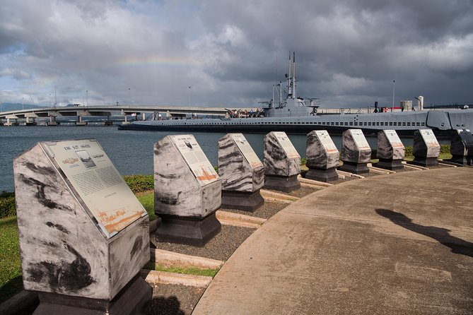 Oahu: Pearl Harbor USS Arizona Memorial Small Group Tour - Who should book this Pearl Harbor tour?