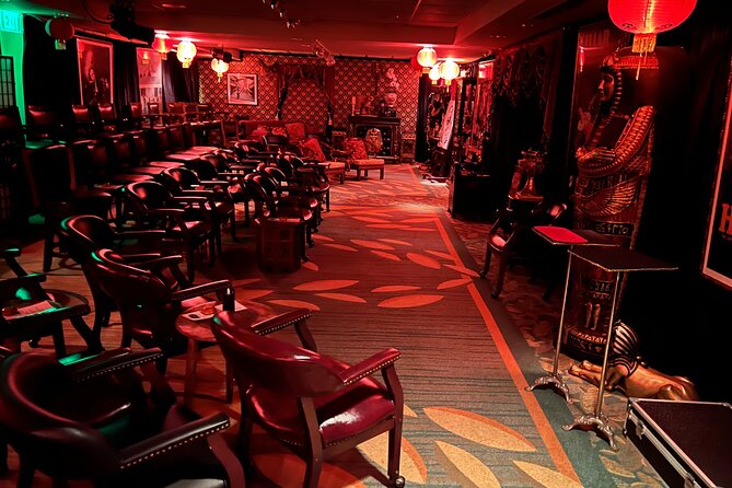 Oahu: The Magical Mystery Show! at Hilton Waikiki Beach Hotel - Family night, date night, or solo outing?