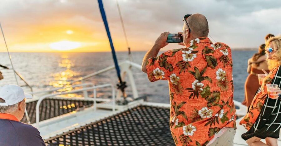 Oahu: Waikiki Sunset Catamaran Cocktail Cruise - The first minutes onboard: drinks, seating, and a casual mood