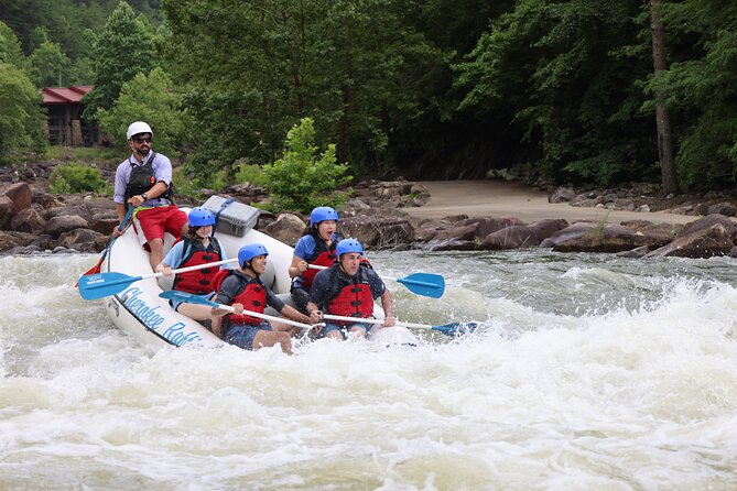 Ocoee River Middle Whitewater Rafting Trip (Most Popular Tour) - What the guide adds to the day