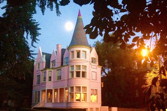 Old Louisville Ghost Tour as Recommended by The New York Times @ 4th and Ormsby - What the walk feels like in practical terms