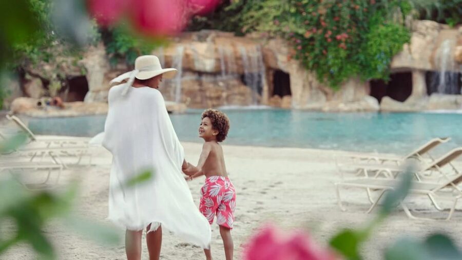 Orlando: Discovery Cove Admission Ticket & Additional Parks - Serenity Bay gives you quiet water time