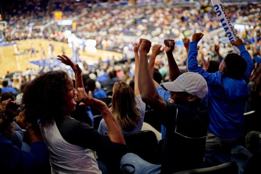 Orlando: Orlando Magic NBA Basketball Tickets - Inside Kia Center before the game