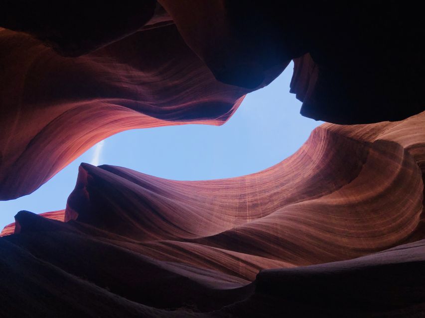 Page: Lower Antelope Canyon Tour with Trained Navajo Guide - Why Lower Antelope Canyon feels so different