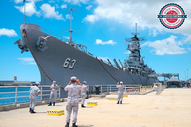 Pearl Harbor Remembered Tour - Walking aboard Mighty Mo