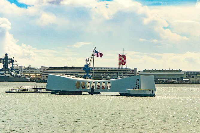 Pearl Harbor: USS Arizona Memorial & USS Missouri Battleship Tour from Waikiki - The early Waikiki pickup