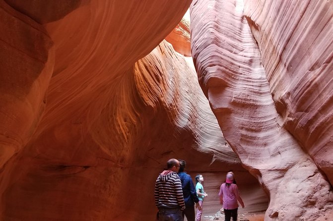 Peek-A-Boo Slot Canyon Tour UTV Adventure (Private) - Why the UTV ride makes this canyon visit different