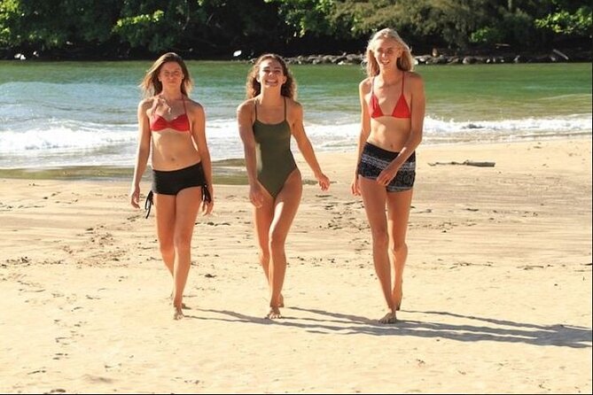 Private Hanalei Sandy Bottom Surf Lesson on Kauai - Crowds, weather, and changing ocean conditions