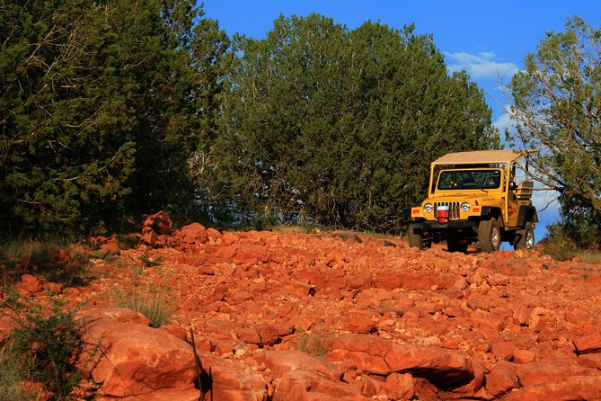 PRIVATE Sedona Jeep Tour 2-hour Lil' Rattler Off-Road - Getting started on West State Route 89A
