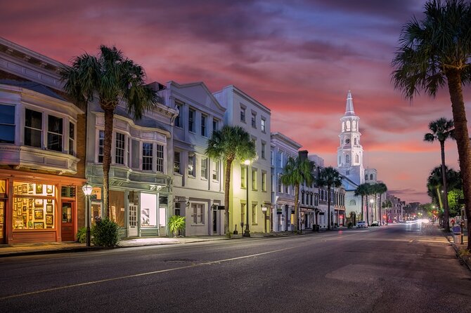 Real Hauntings of Charleston! (Small Group Ghost Tour) - Why this Charleston ghost tour works