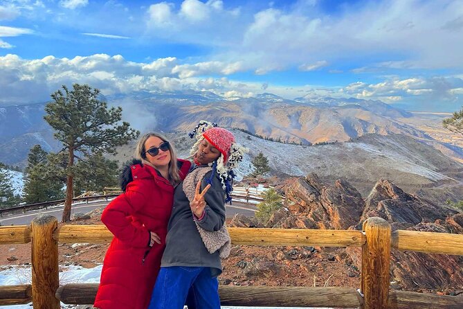 Red Rocks & Beyond - Lookout Mountain puts Denver below you