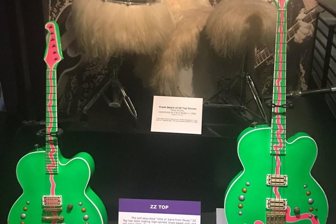 Rock and Roll Hall of Fame Admission in Cleveland - Roots of Rock and Roll Sets the Tone