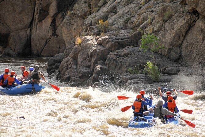 Royal Gorge Half Day Rafting in Cañon City (Free Wetsuit Use) - Dressing for cold water and a wet raft