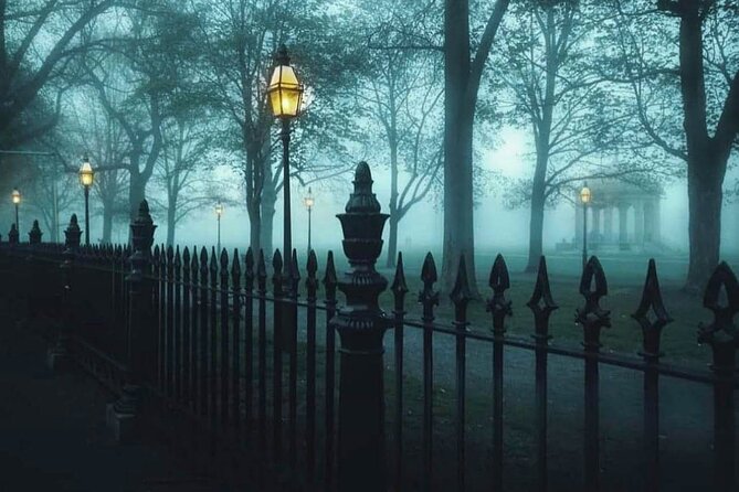 Salem's Best Ghost Tour - Essex Street adds modern Salem to the route