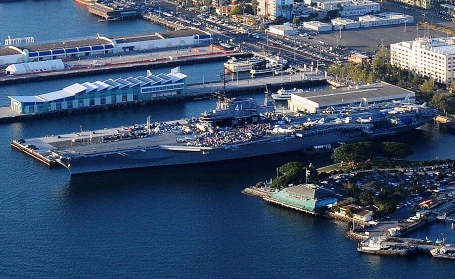 San Diego: USS Midway Museum Entry Ticket - The flight deck gives you the scale of the ship