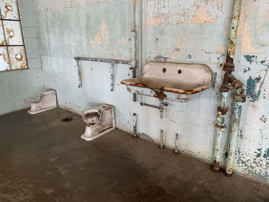San Francisco: Alcatraz, Ferry & Audio Tour w/ Night Option - The companion guide and the wider island story