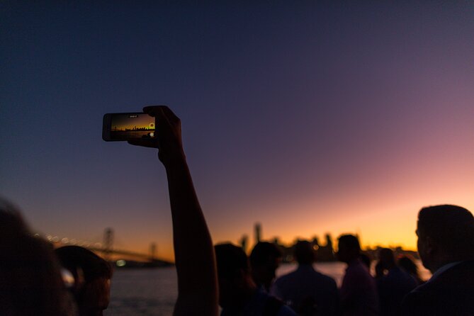San Francisco City Lights Cruise (2-hours) - Sailing under the Golden Gate Bridge