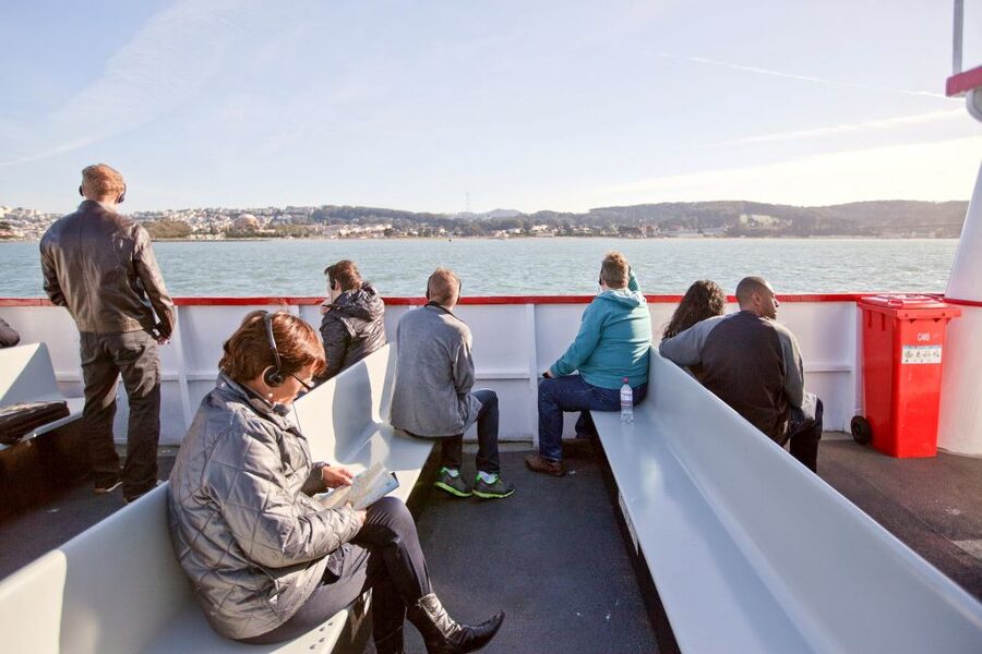 San Francisco: Golden Gate Bay Cruise - Audio commentary, seating, and the feel of the boat