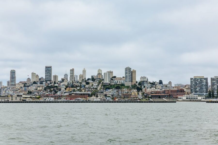 San Francisco: Muir Woods & Sausalito Tour with Ferry Option - Practical details that affect your day