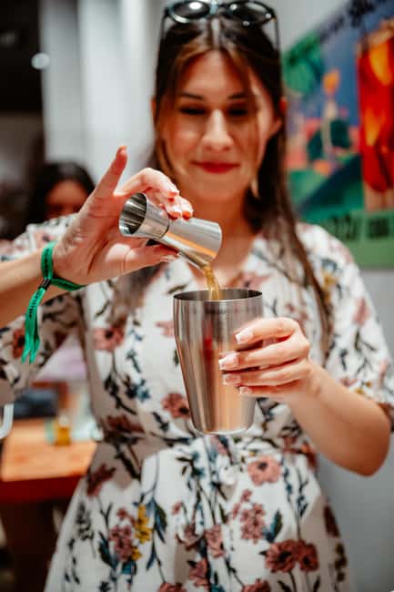 San Juan: Casa Bacardi Distillery Tour - Guides bring the facts to life