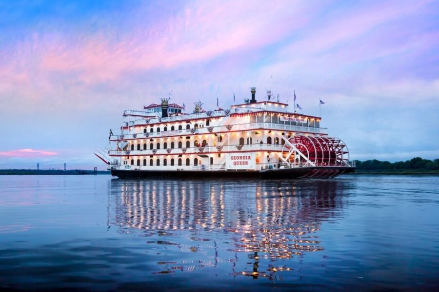 Savannah: Buffet Dinner Cruise with Live Entertainment - Practical details that can save your evening