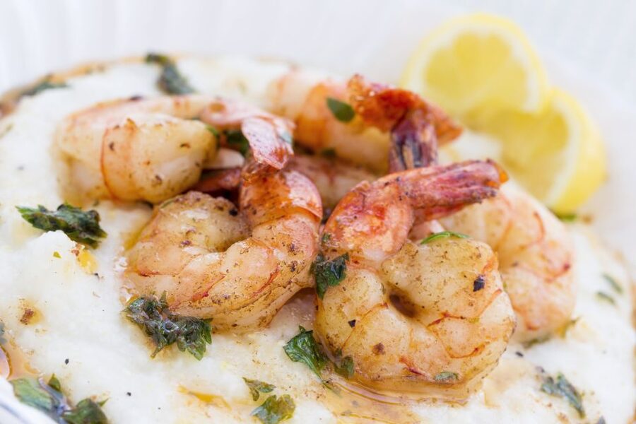 Savannah: Buffet Dinner Cruise with Live Entertainment - A Southern buffet with plenty of choice