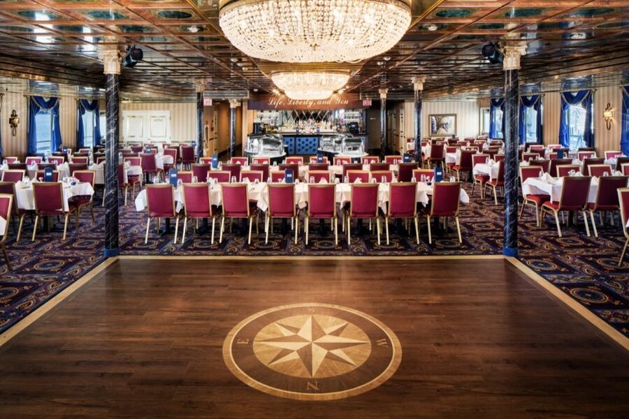 Savannah: Buffet Dinner Cruise with Live Entertainment - Who will enjoy this Savannah dinner cruise?