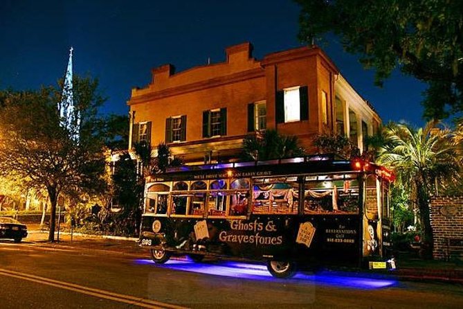 Savannah Ghosts & Gravestones Trolley Tour - Small planning details that make a difference