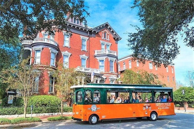 Savannah Hop-On Hop-Off Trolley Tour - Why the trolley works well in Savannah