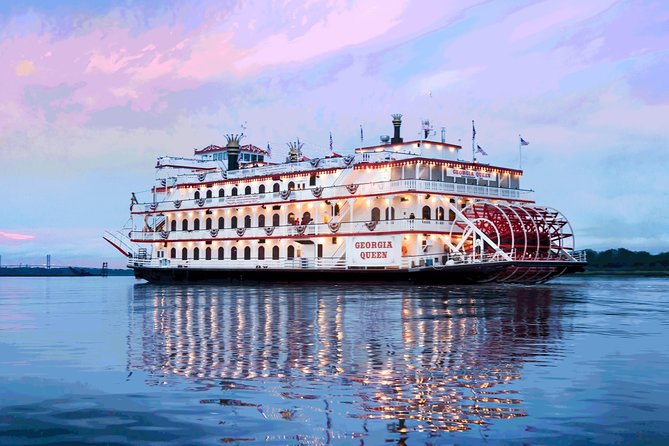 Savannah Land & Sea Combo: City Sightseeing Trolley Tour with Riverboat Cruise - City Market, River Street, and the transfer between tours