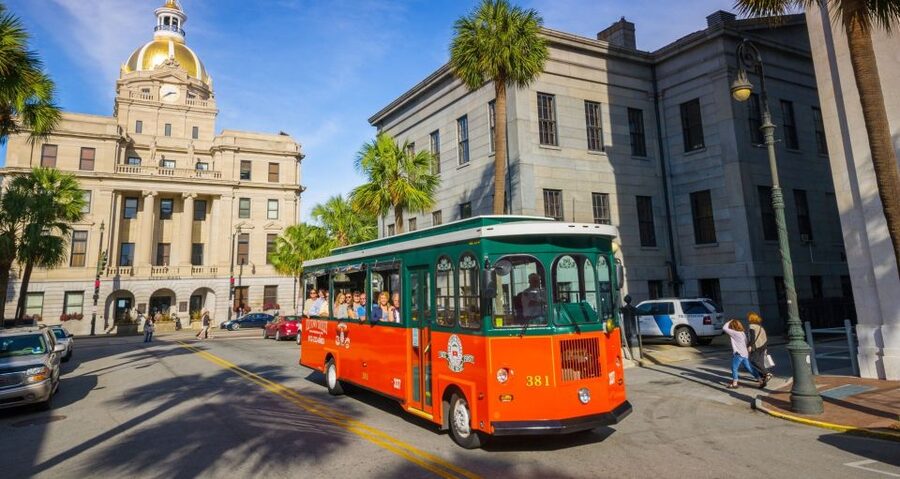 Savannah: Old Town Hop-On Hop-Off Trolley Tour - Why a trolley is useful in Savannah