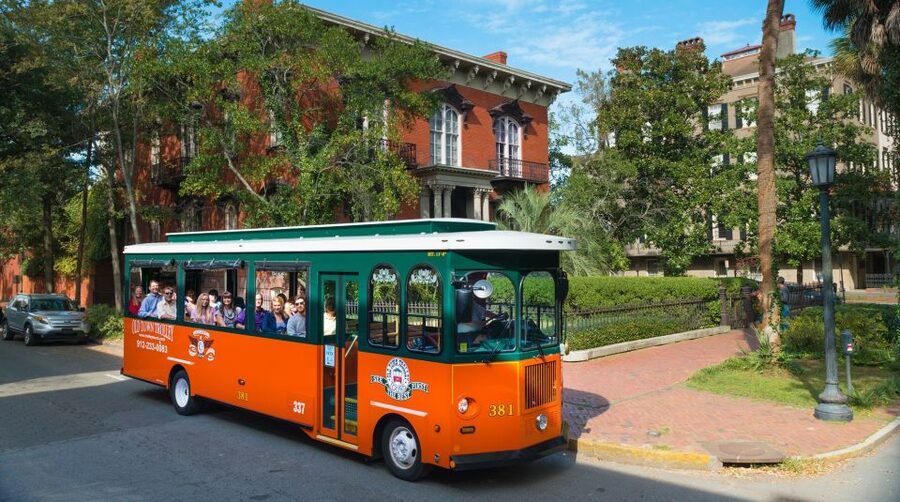 Savannah: Old Town Hop-On Hop-Off Trolley Tour - Comfort, timing, and practical limits