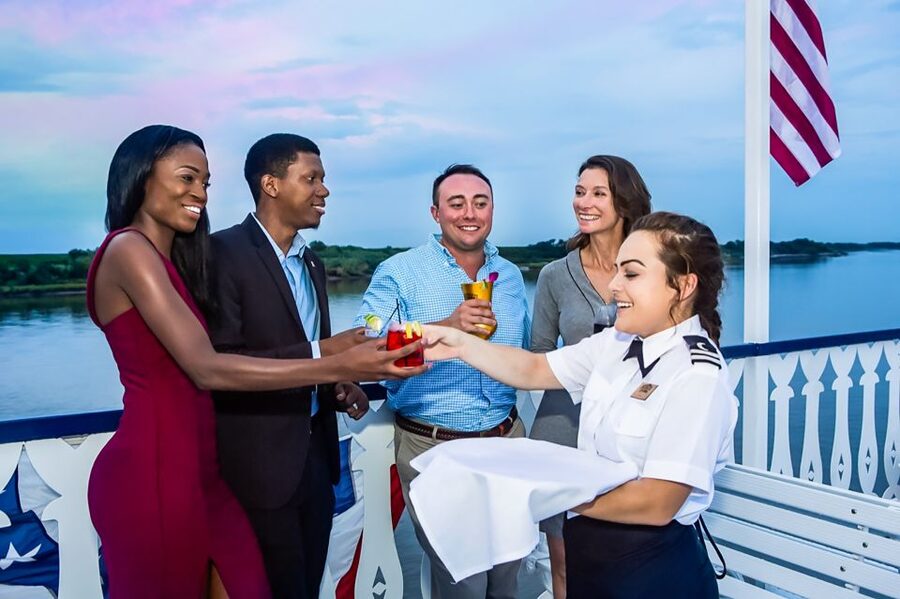 Savannah: Riverboat Sunset Cruise - Food, cocktails, and the cost of convenience