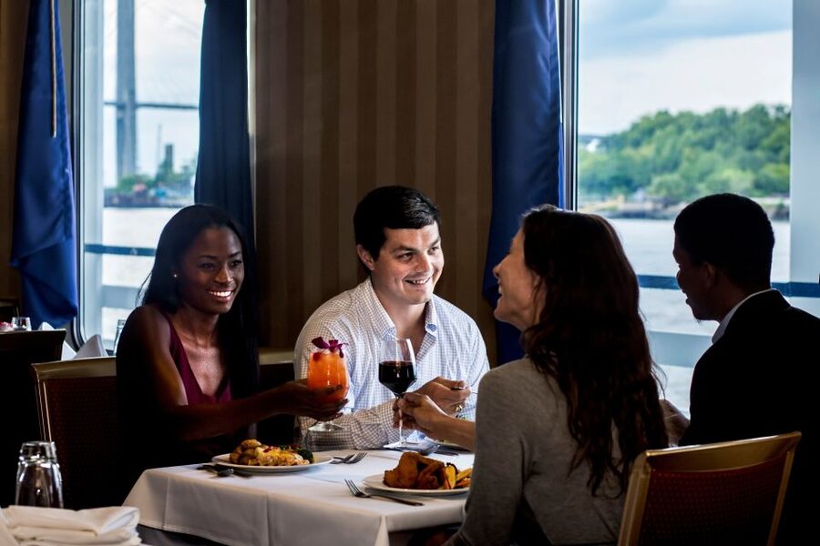 Savannah: Sightseeing Lunch Cruise - Why the Savannah River is the right place for a city tour
