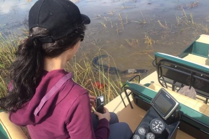 Semi-Private 1-Hour Airboat Tour of Miami Everglades - Why the small boat matters