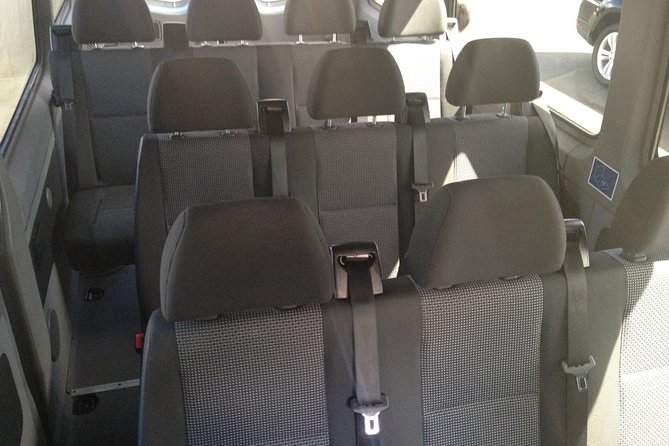 Shared Arrival Transfer: Honolulu Airport to Hotel or Cruise Terminal - What the Mercedes shuttle ride feels like