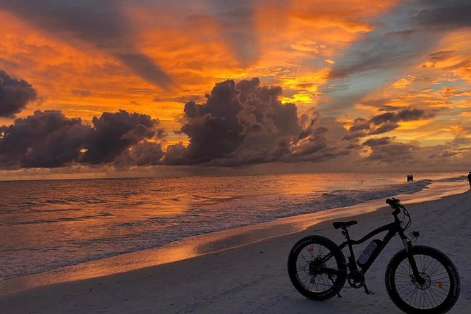 Siesta Key Electric Bike Sunset Tour - Riding the full length of Siesta Beach