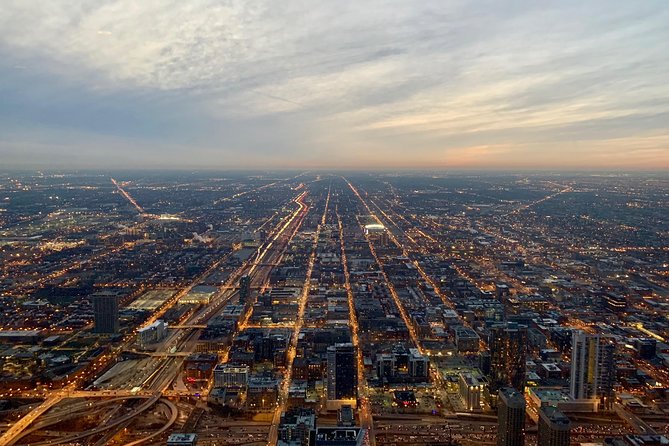 Skydeck - Willis Tower Admission - Getting more from the Chicago views