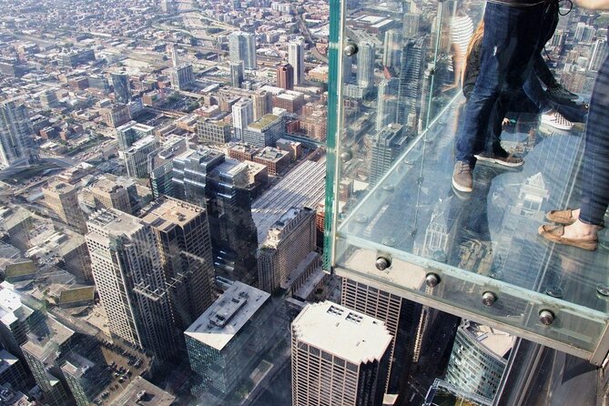Skydeck - Willis Tower Admission - Entering the 45,000-square-foot Chicago Experience
