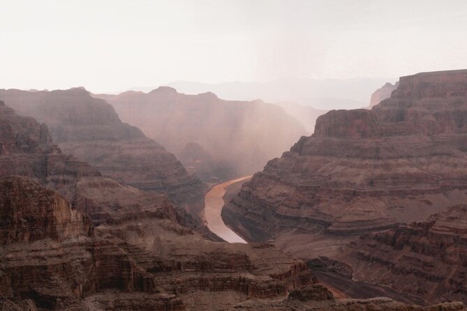 Small Group Grand Canyon, Hoover Dam, 7 Magic Mountains VIP Tour - Seven Magic Mountains in the open desert
