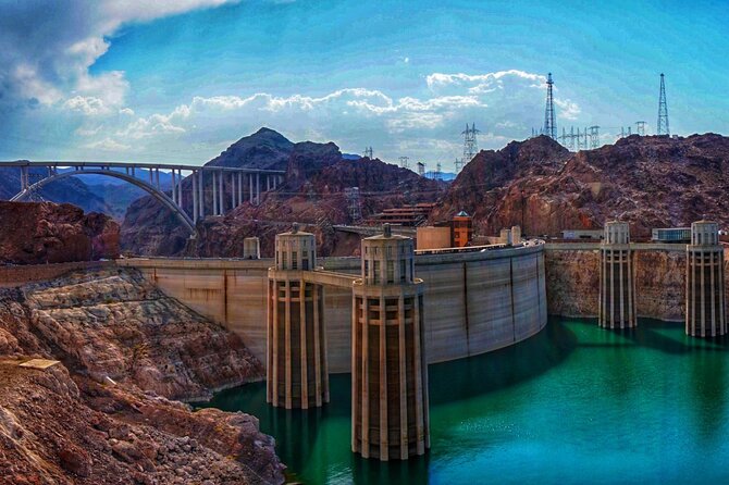 Small Group Grand Canyon, Hoover Dam, 7 Magic Mountains VIP Tour - Guano Point and the broadest canyon views