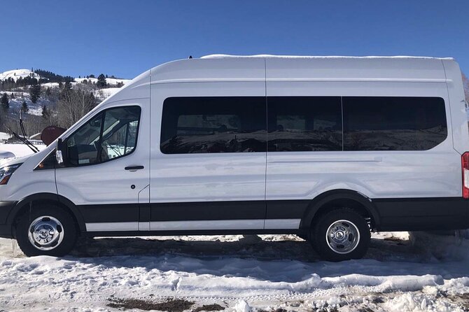 Snake River Scenic Float - Wildlife is possible, not promised