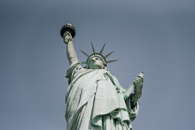 Statue of Liberty and Ellis Island Guided Tour with Ferry - The ferry offers the best skyline view
